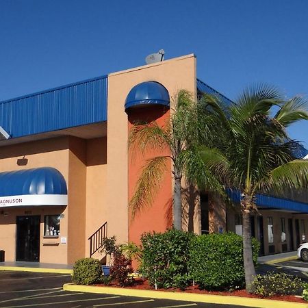 Magnuson Hotel Bradenton Buitenkant foto