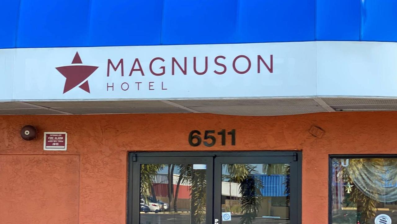 Magnuson Hotel Bradenton Buitenkant foto